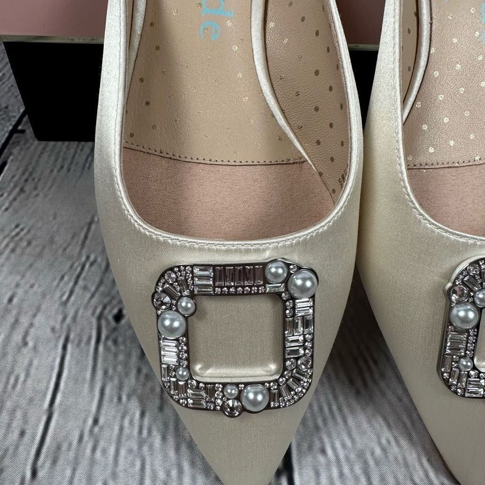 Kate Spade Women’s Buckle Up Slide Mule Shoes Ivory Bridal Pointed Toe NEW - Picture 4 of 7